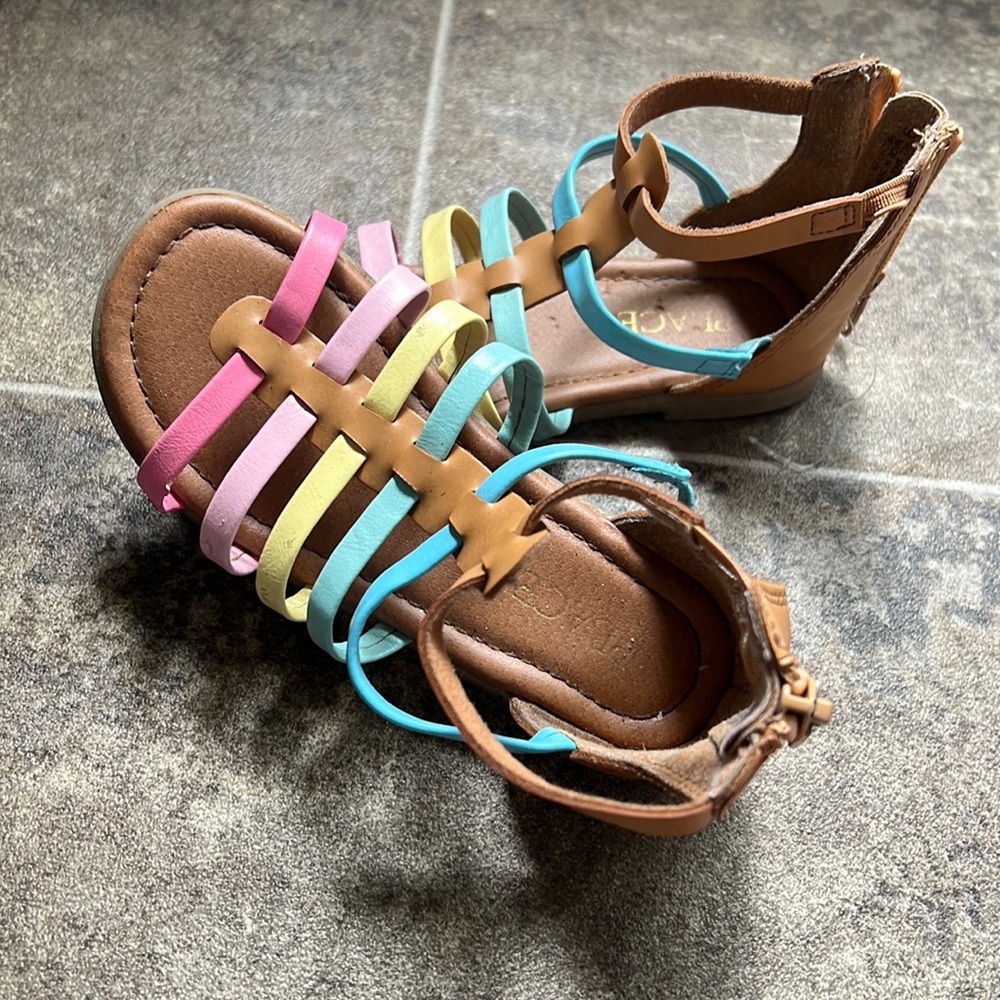 Cute sandals just in time for Easter!!